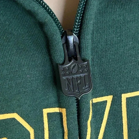 GreenBay Packers NFL Proline Hoodie By Fanatics Men  Size S Full Zip EUC!! - Picture 8 of 9
